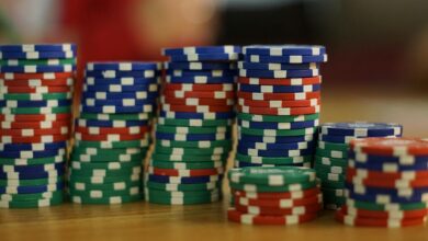 Navigating YouTube Strikes in Poker Streaming